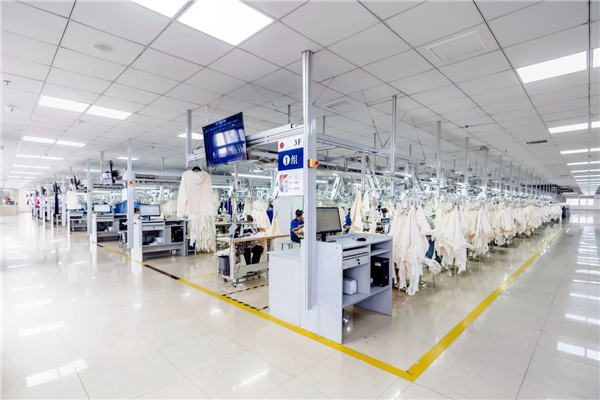 2025中国服装行业发展趋势 数字转型与可持续时尚新篇章